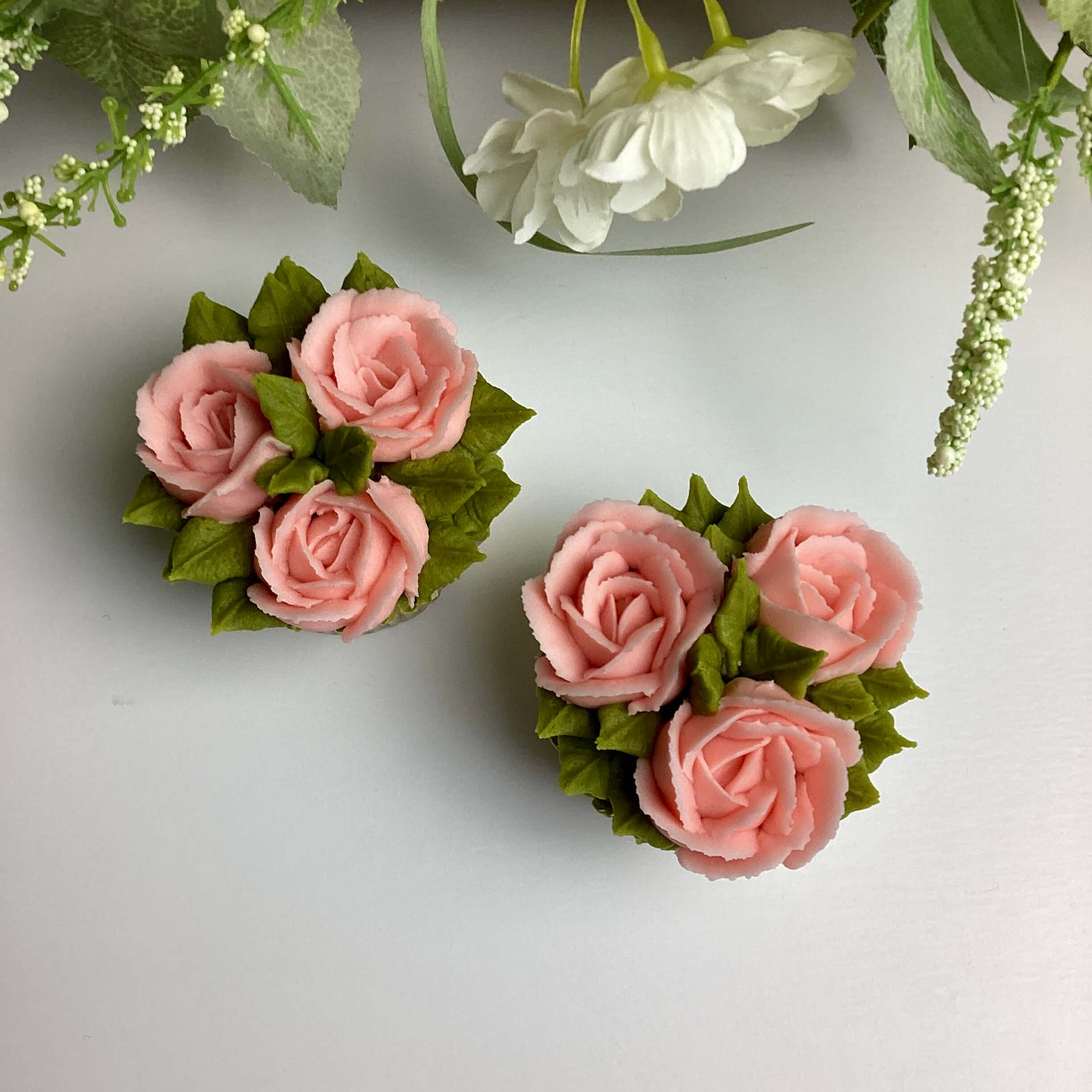 Beginners Mini Roses With Leaves