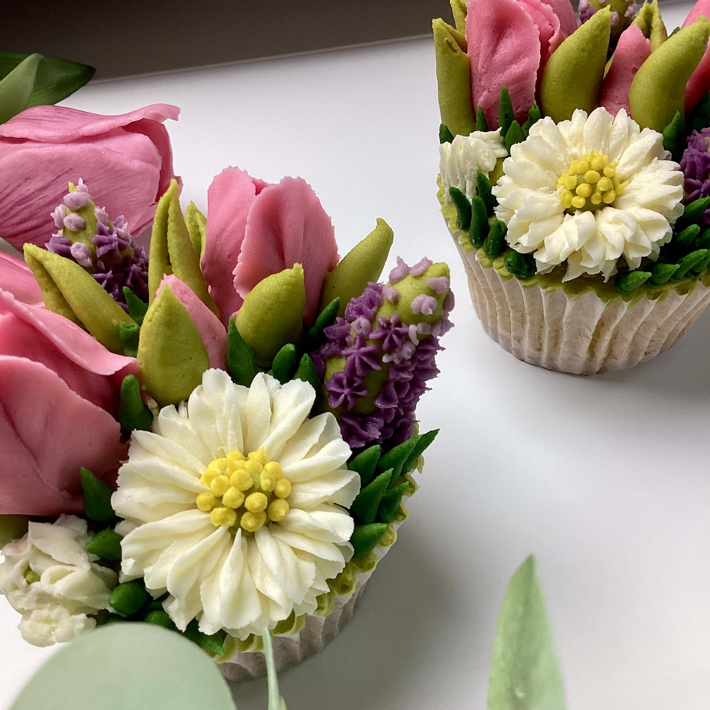 Advanced/Intermediate Little Daisies