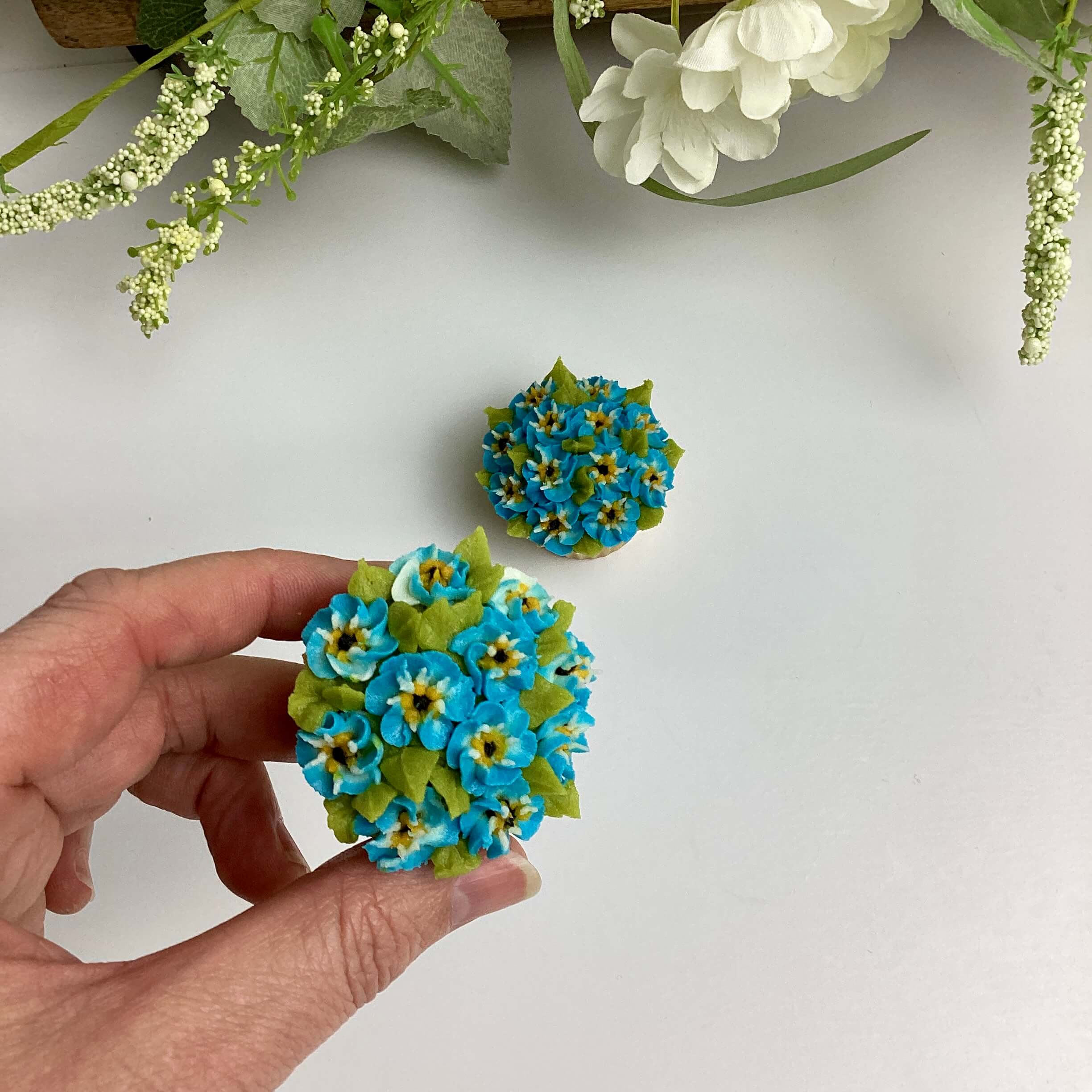 Mini Cupcake Forget Me Nots